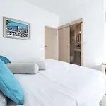Boro 3 Apartament *