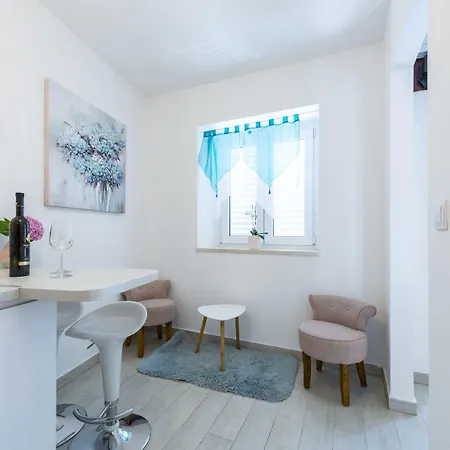 Apartamento Boro 3 *